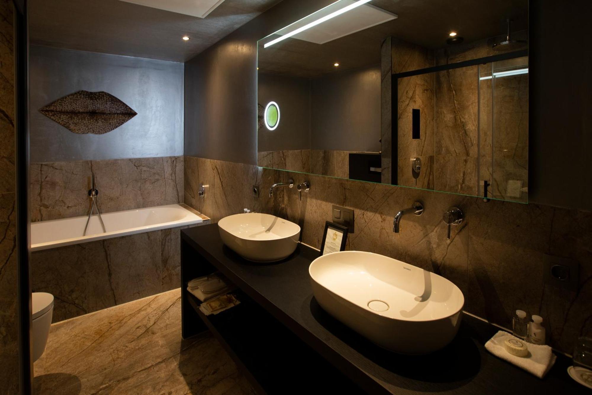 Landhuishotel De Bloemenbeek Де Луте Екстериор снимка